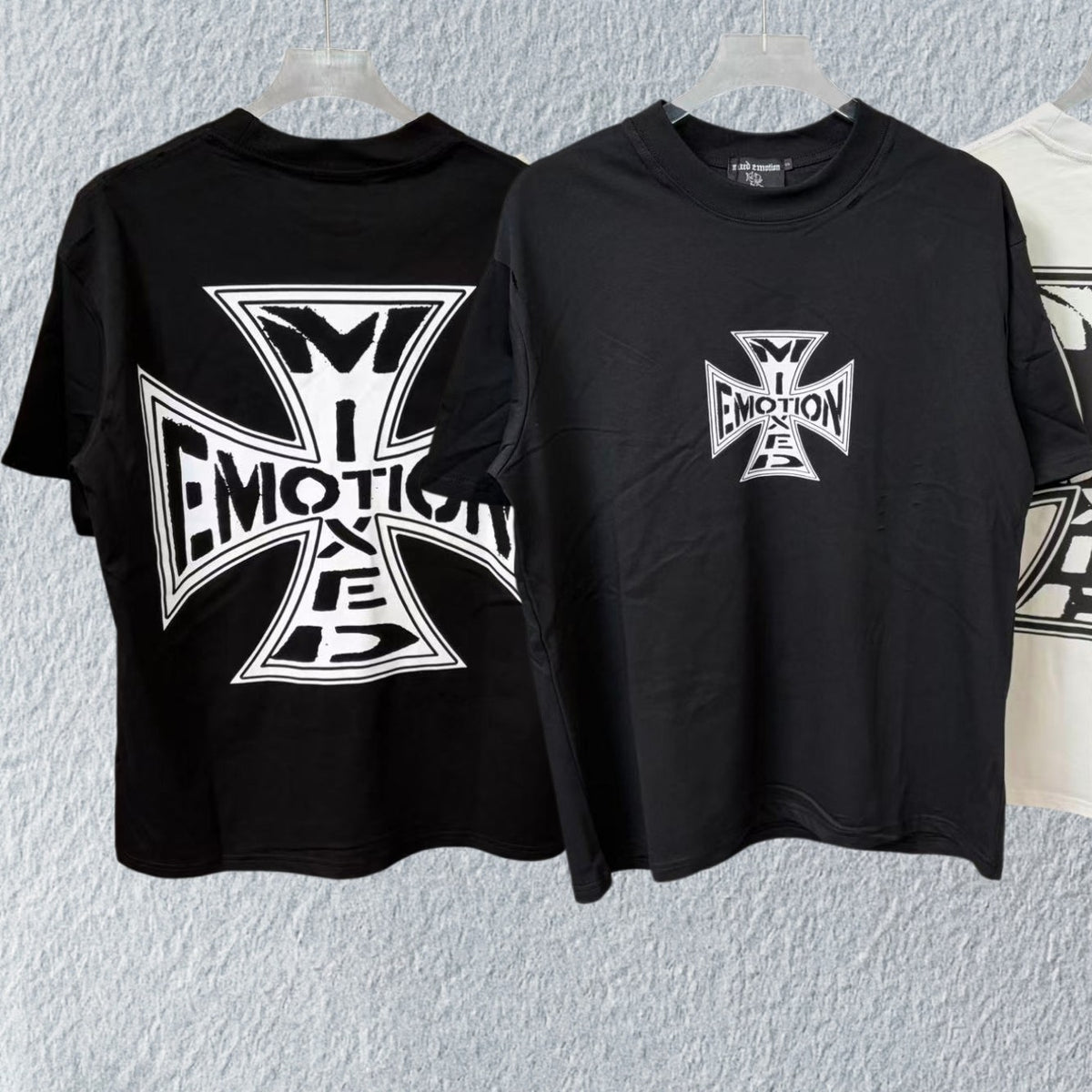 MIXED EMOTION Angel Graphic T-Shirt – Black