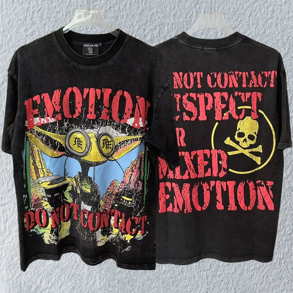 MIXED EMOTION Washed Black Don't Contact Graphic T-Shirt